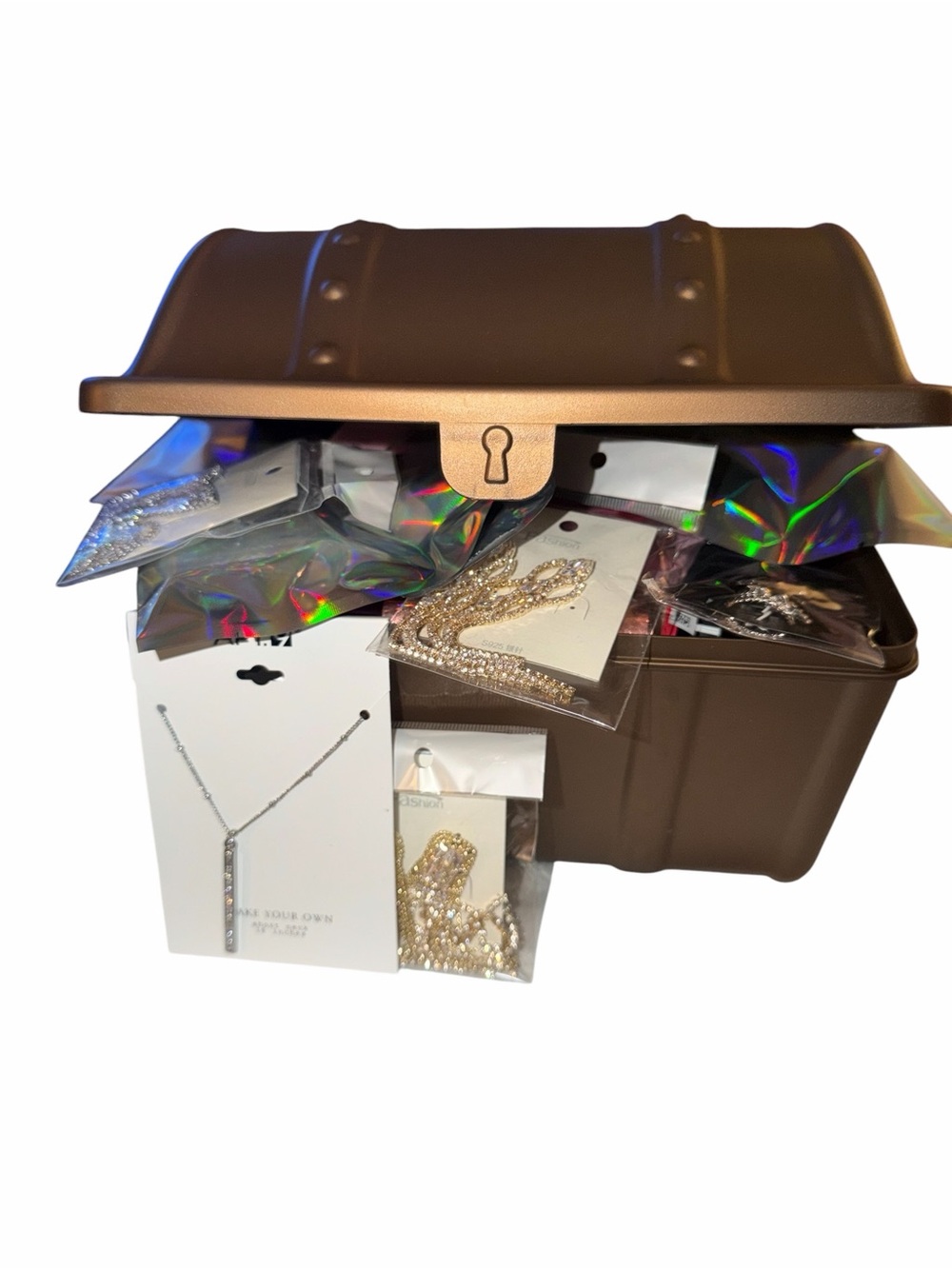 MYSTERY Box TREASURE Chest!! NEW filled with makeup/jewelry/skincare & more lot